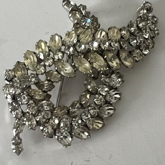 Vintage Sherman Brooch Clear Rhinestones 50's signed - Picture 13 of 13